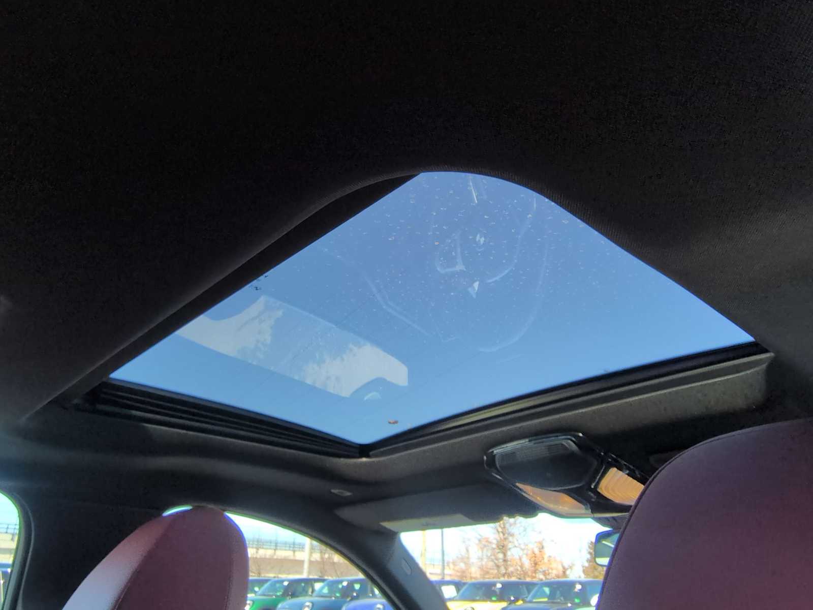 Thumbnail: 2023 BMW i4 - 23