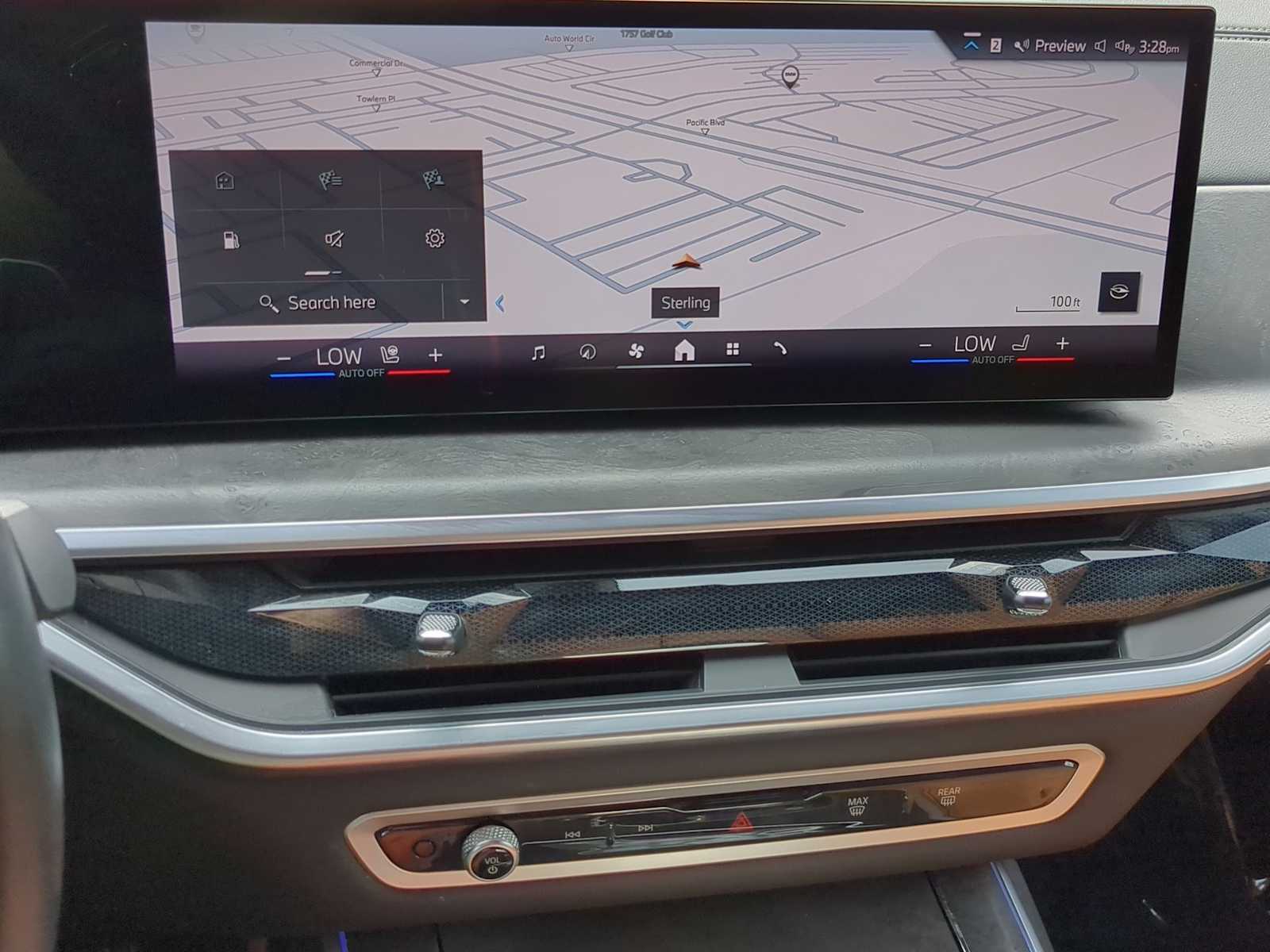 Thumbnail: 2024 BMW X7 - 31