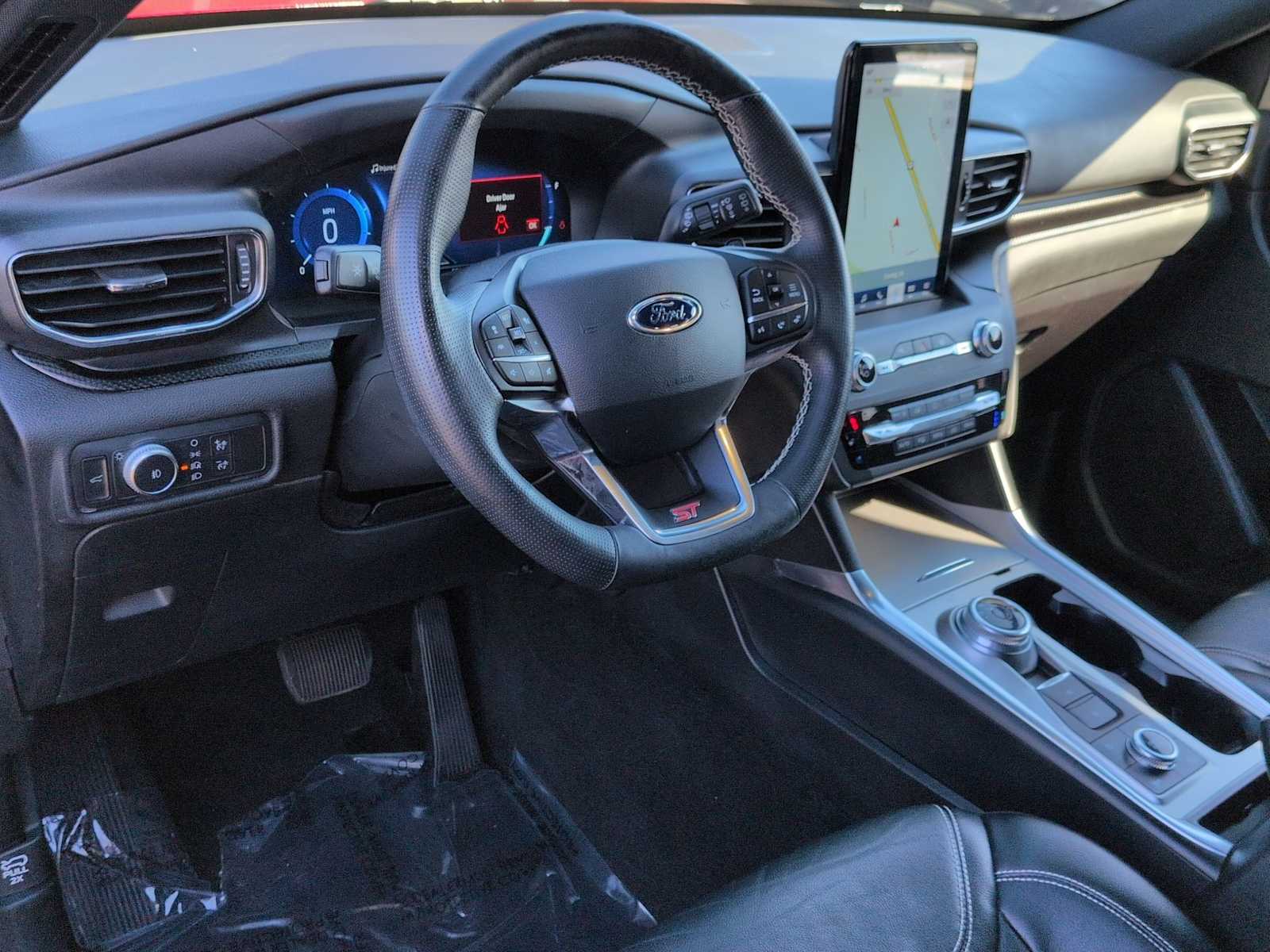 Thumbnail: 2020 Ford Explorer - 16