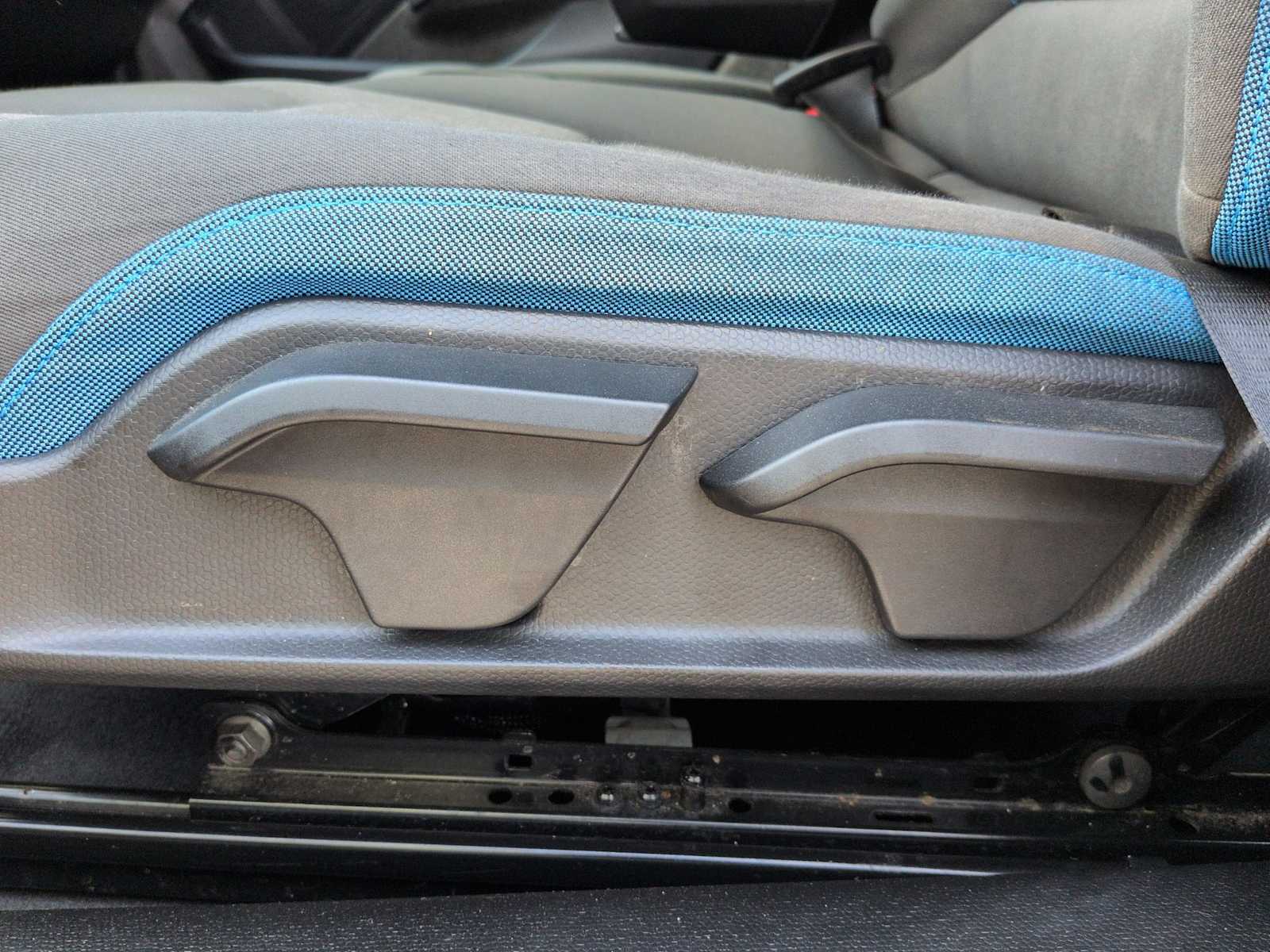 Thumbnail: 2016 BMW i3 - 17