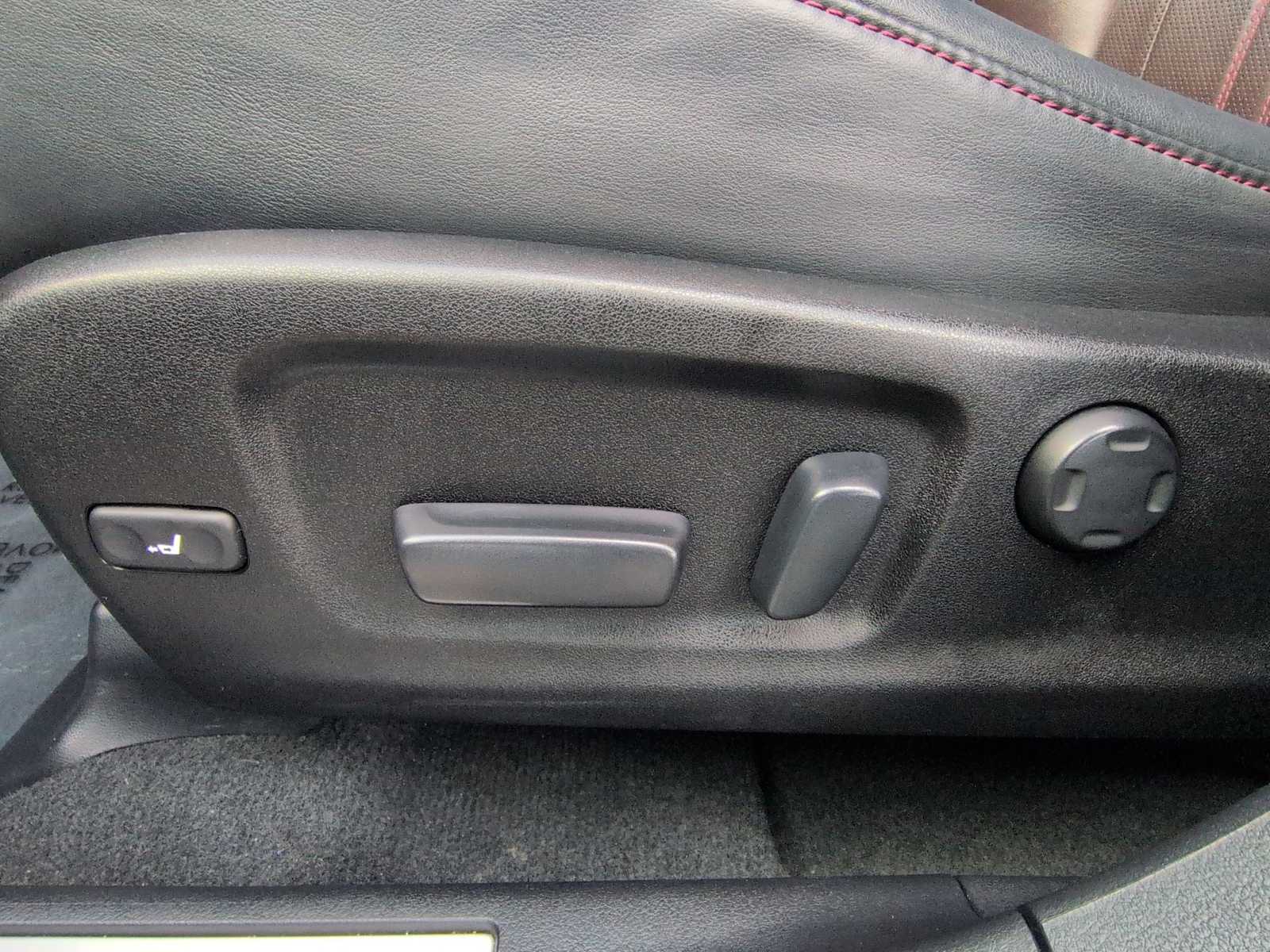 Thumbnail: 2016 Lexus RX - 18