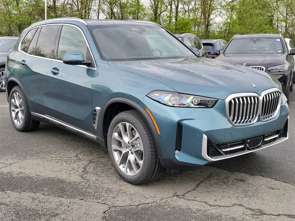 Thumbnail: 2025 BMW X5 - 2