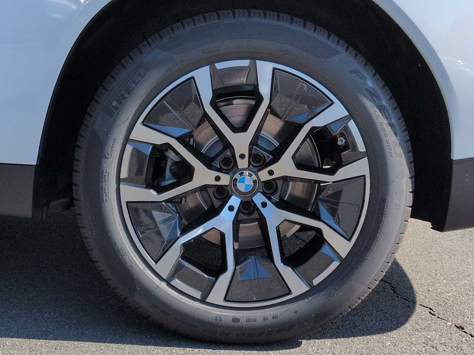 Thumbnail: 2026 BMW X3 - 14