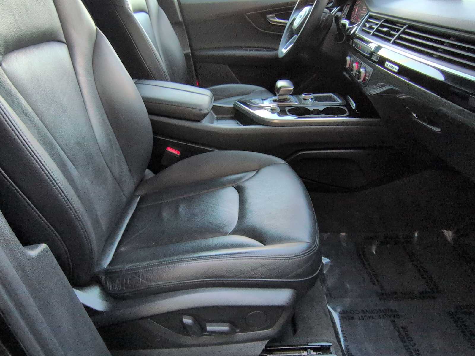 Thumbnail: 2017 Audi Q7 - 24