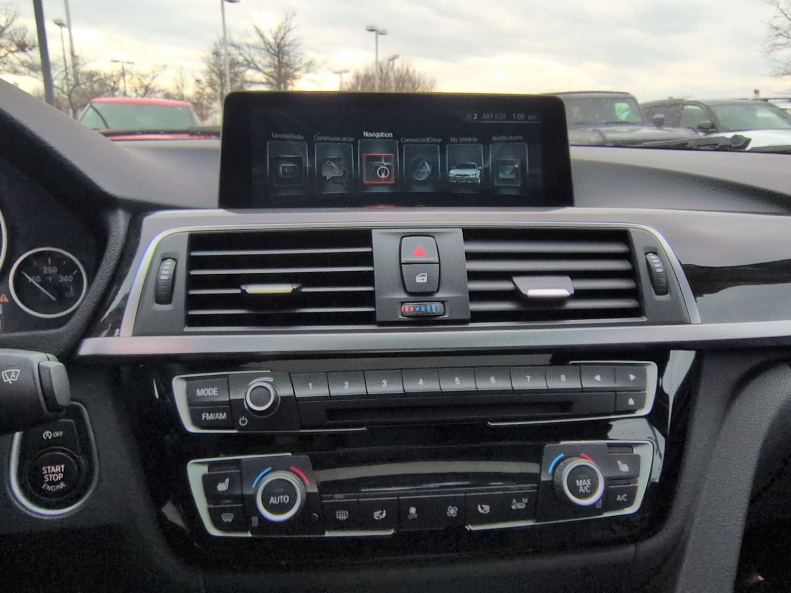 Thumbnail: 2017 BMW 3 Series - 29