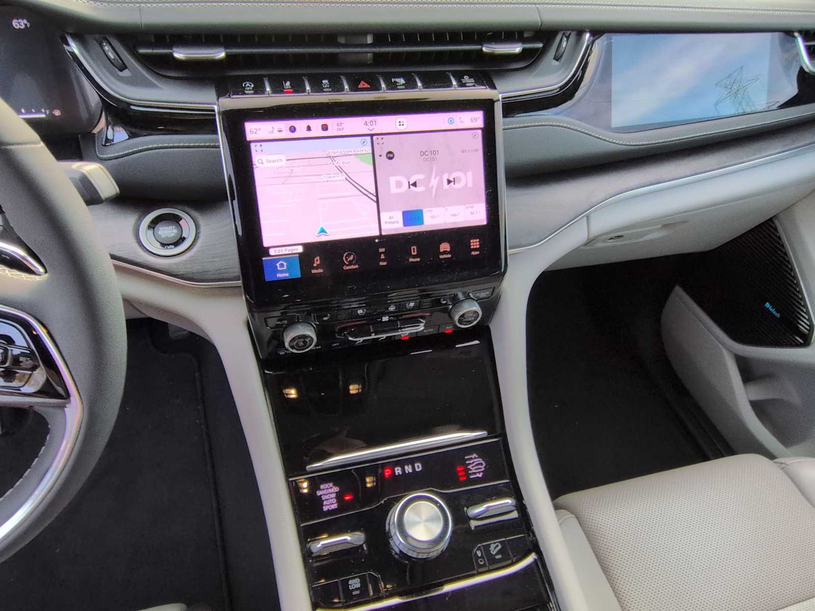 Thumbnail: 2023 Jeep Grand Cherokee - 30