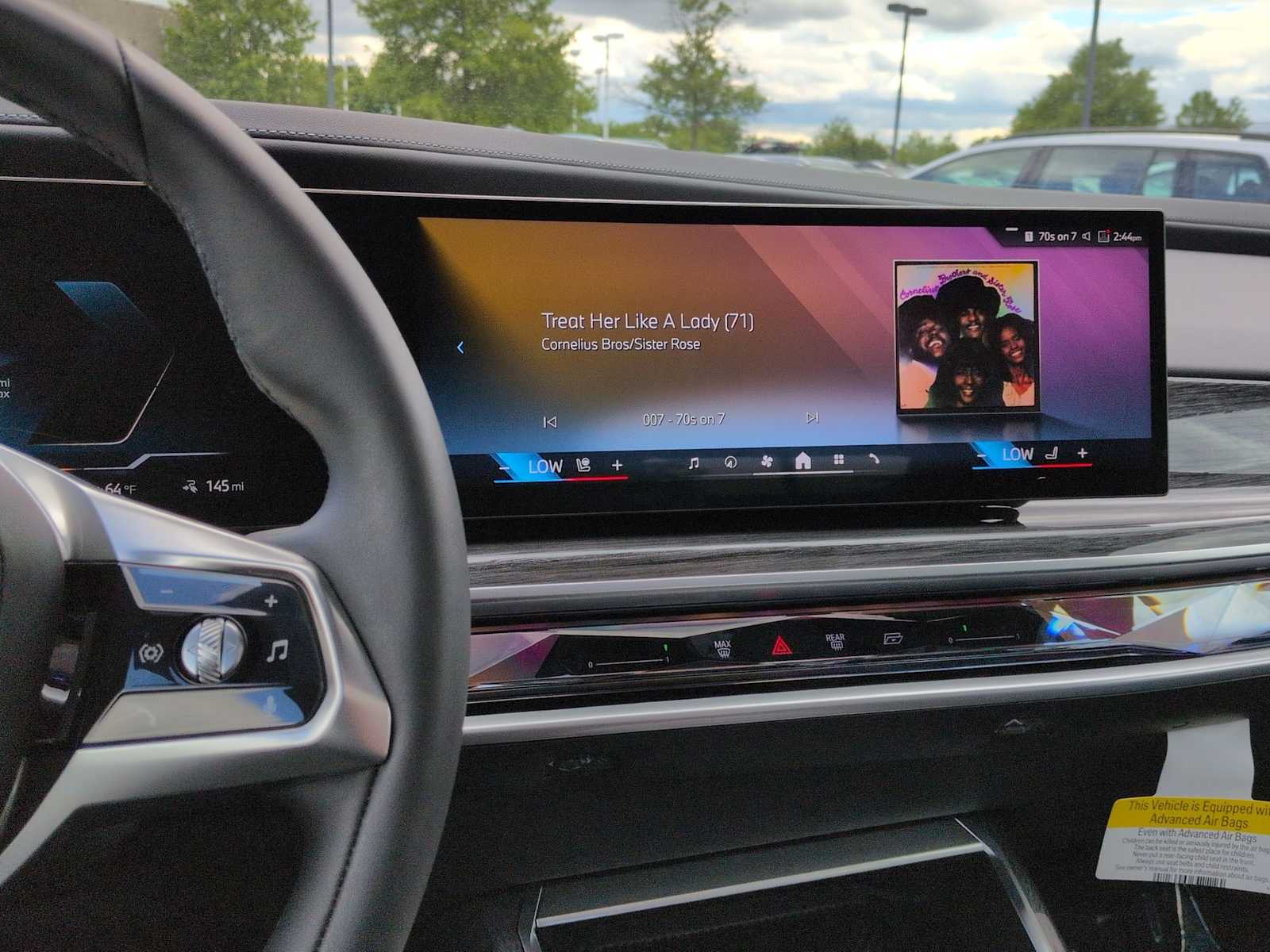 Thumbnail: 2025 BMW i7 - 30