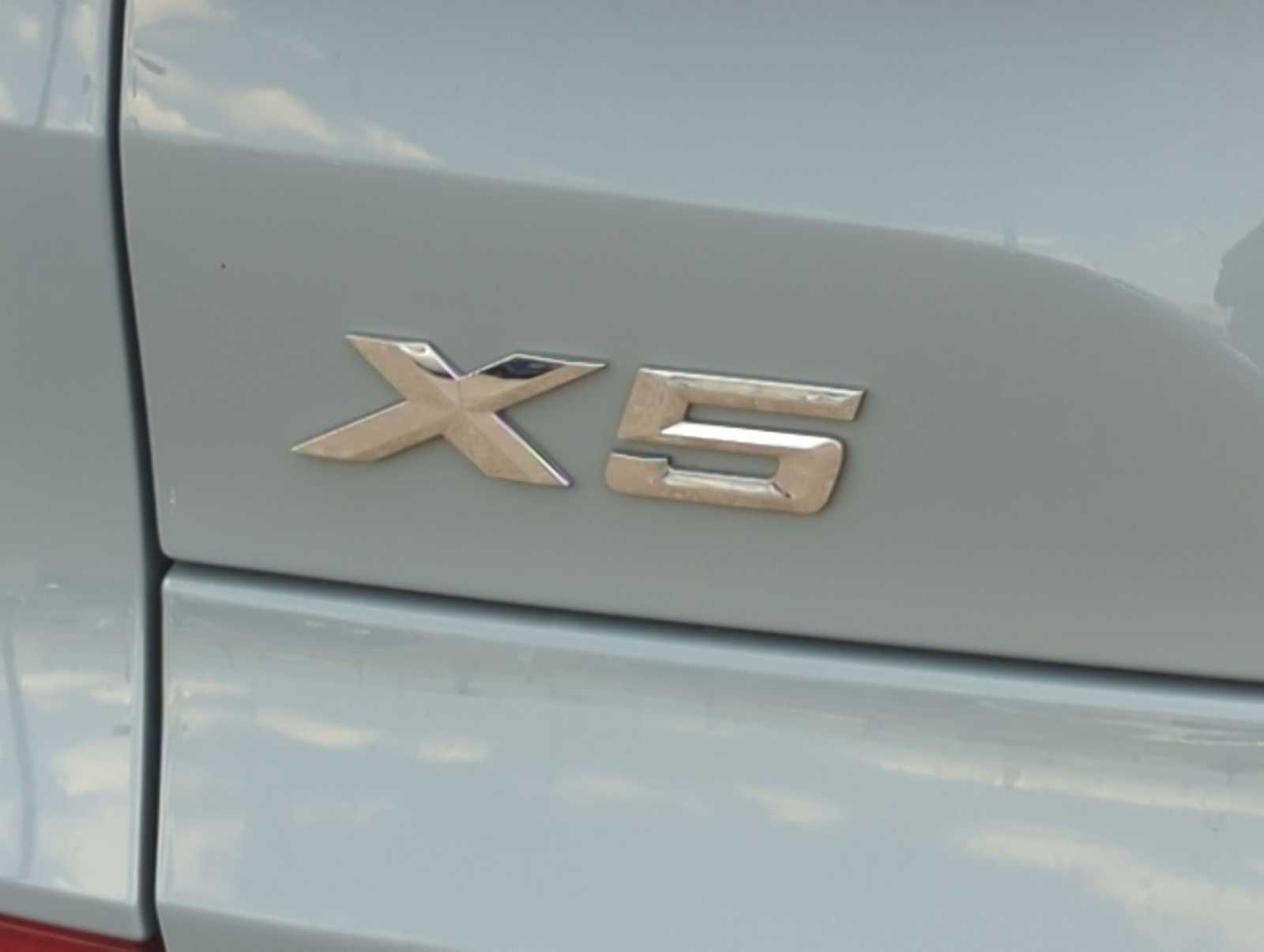 Thumbnail: 2024 BMW X5 - 12