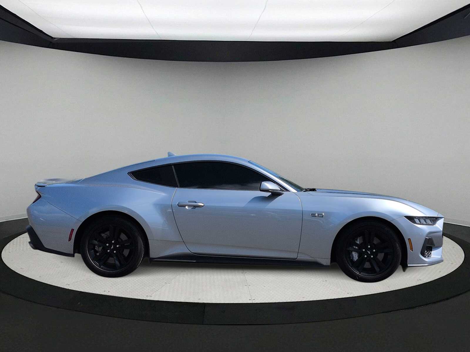 Thumbnail: 2024 Ford Mustang - 9