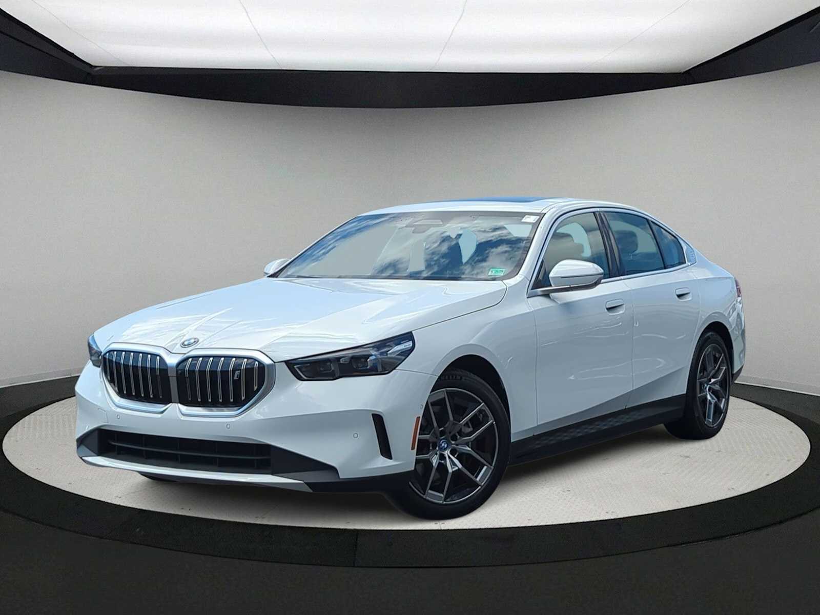 2024 BMW i5 eDrive40 -
                  Sterling, VA