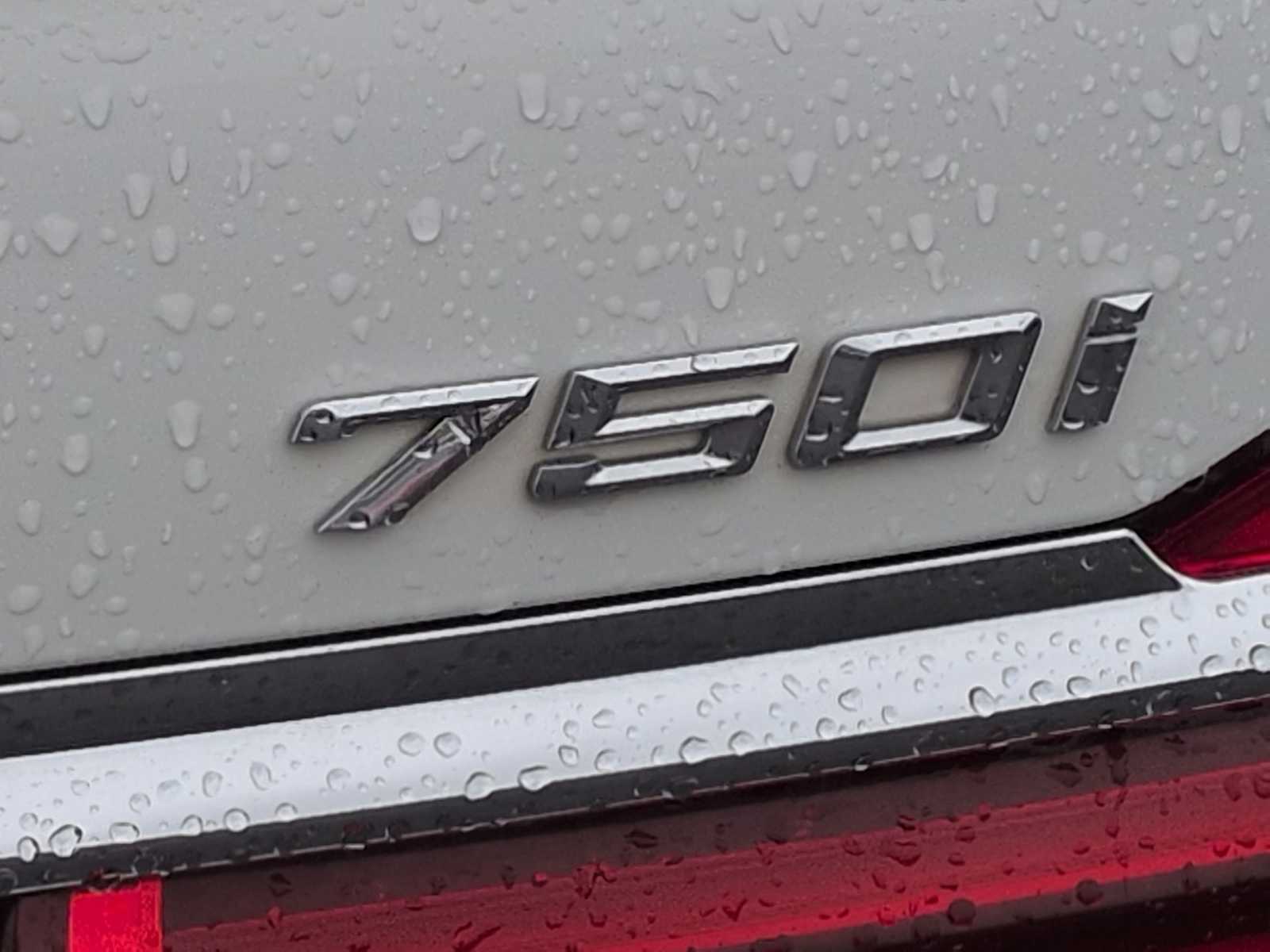 Thumbnail: 2016 BMW 7 Series - 12