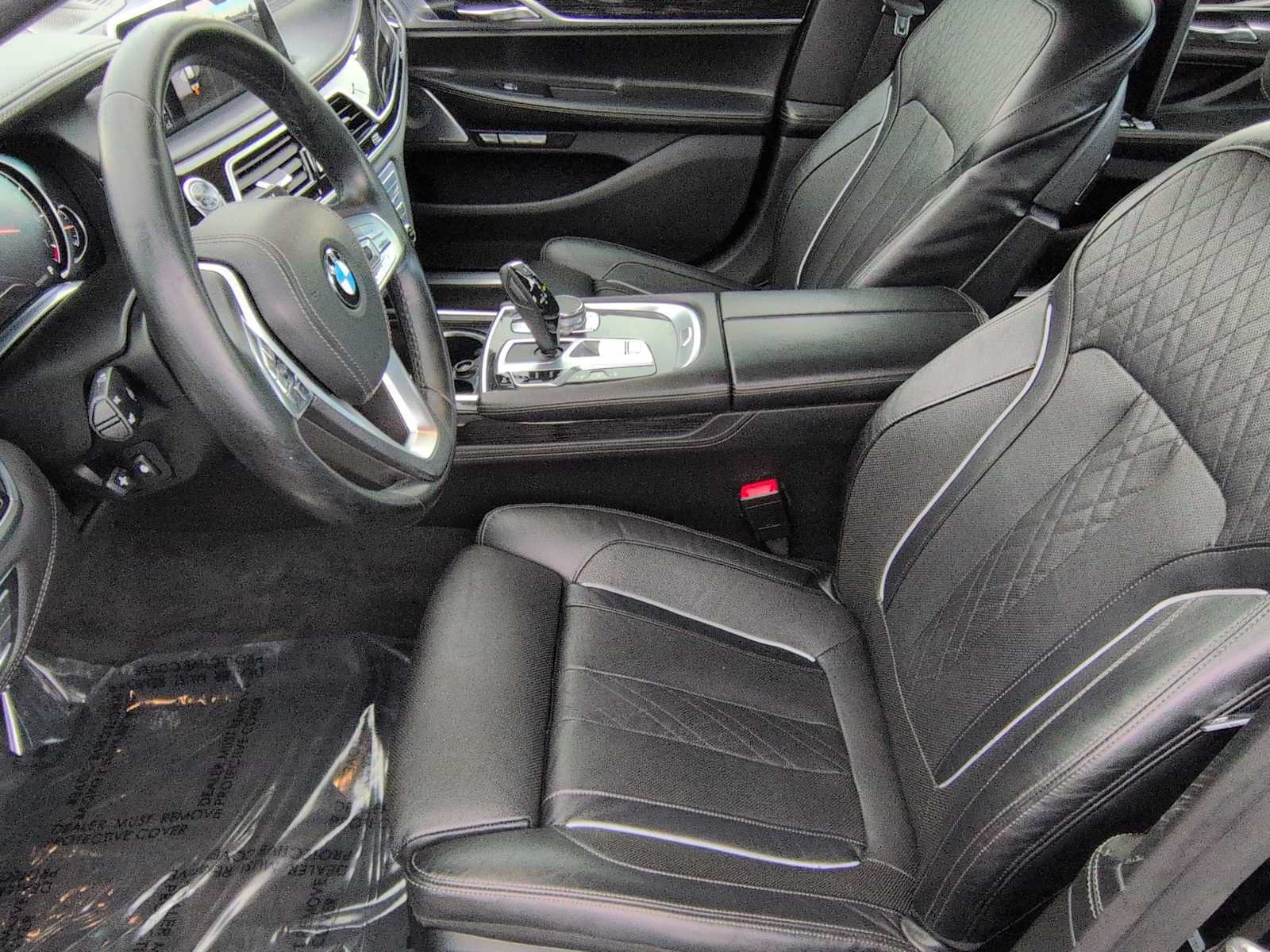 Thumbnail: 2016 BMW 7 Series - 10