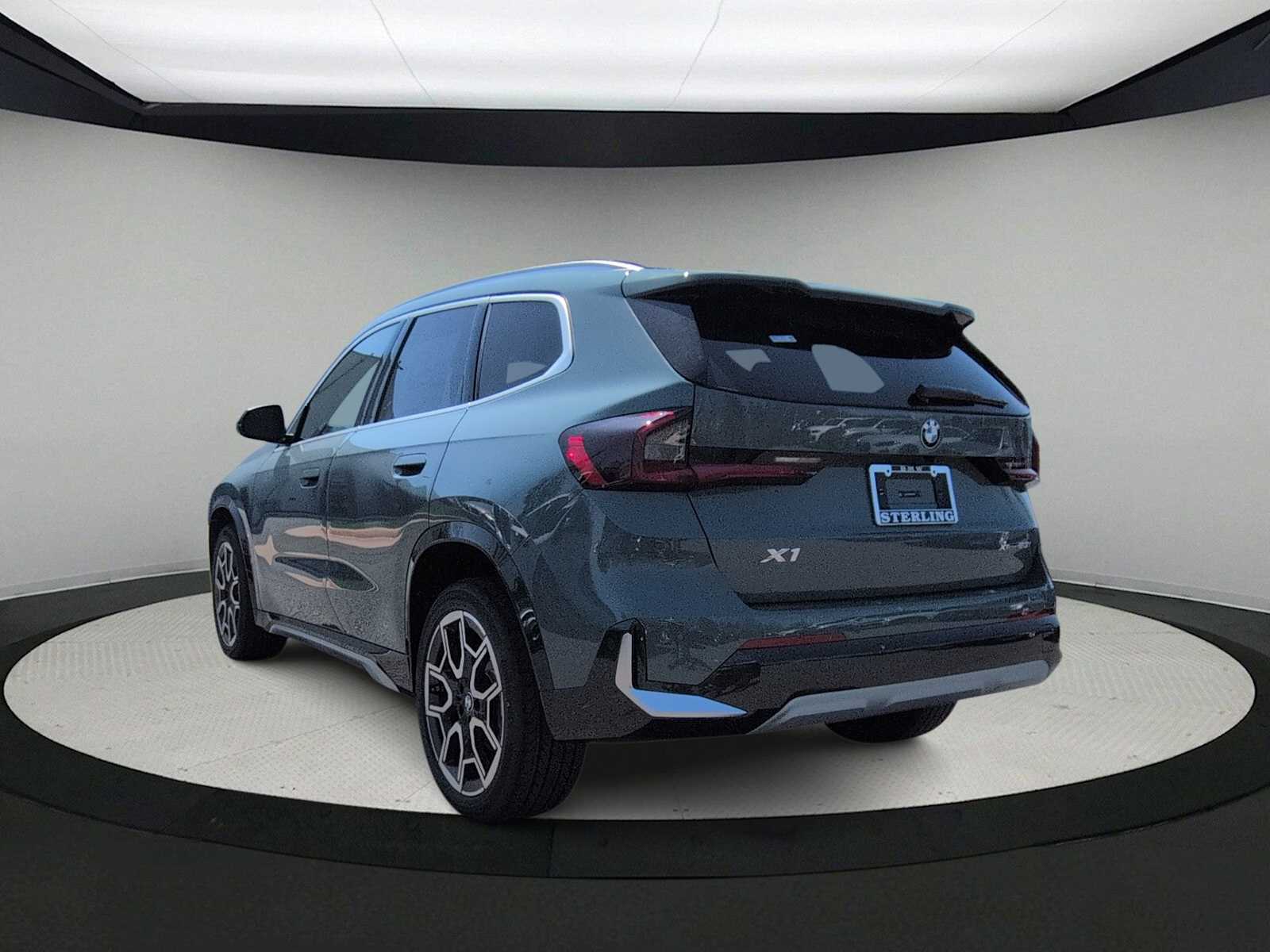 Thumbnail: 2026 BMW X1 - 6