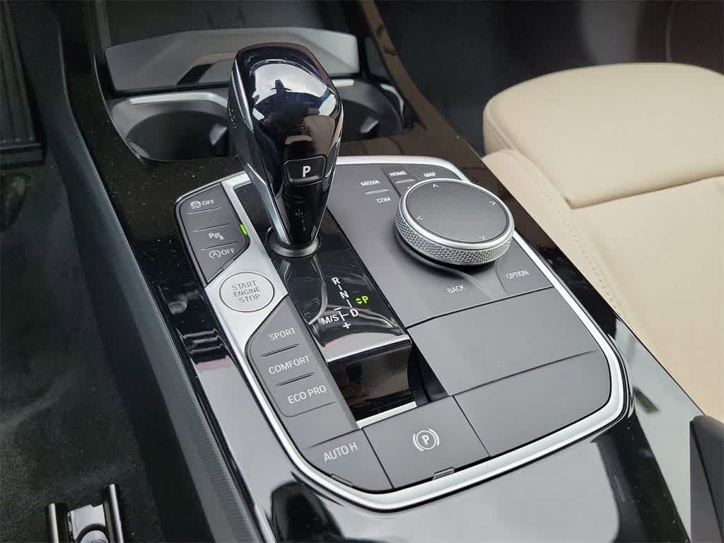 Thumbnail: 2024 BMW 2 Series - 6