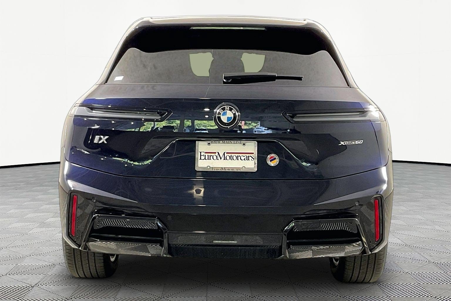 2026 BMW iX 60 - Photo 6