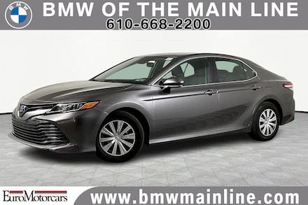 2020 Toyota Camry Hybrid LE Sedan