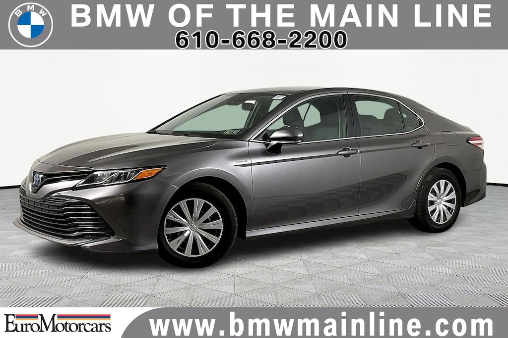 Used 2020 Toyota Camry Hybrid LE Sedan