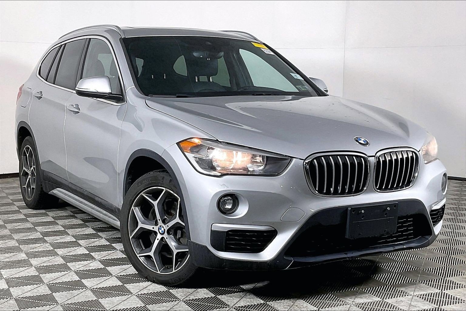 2018 BMW X1 28i