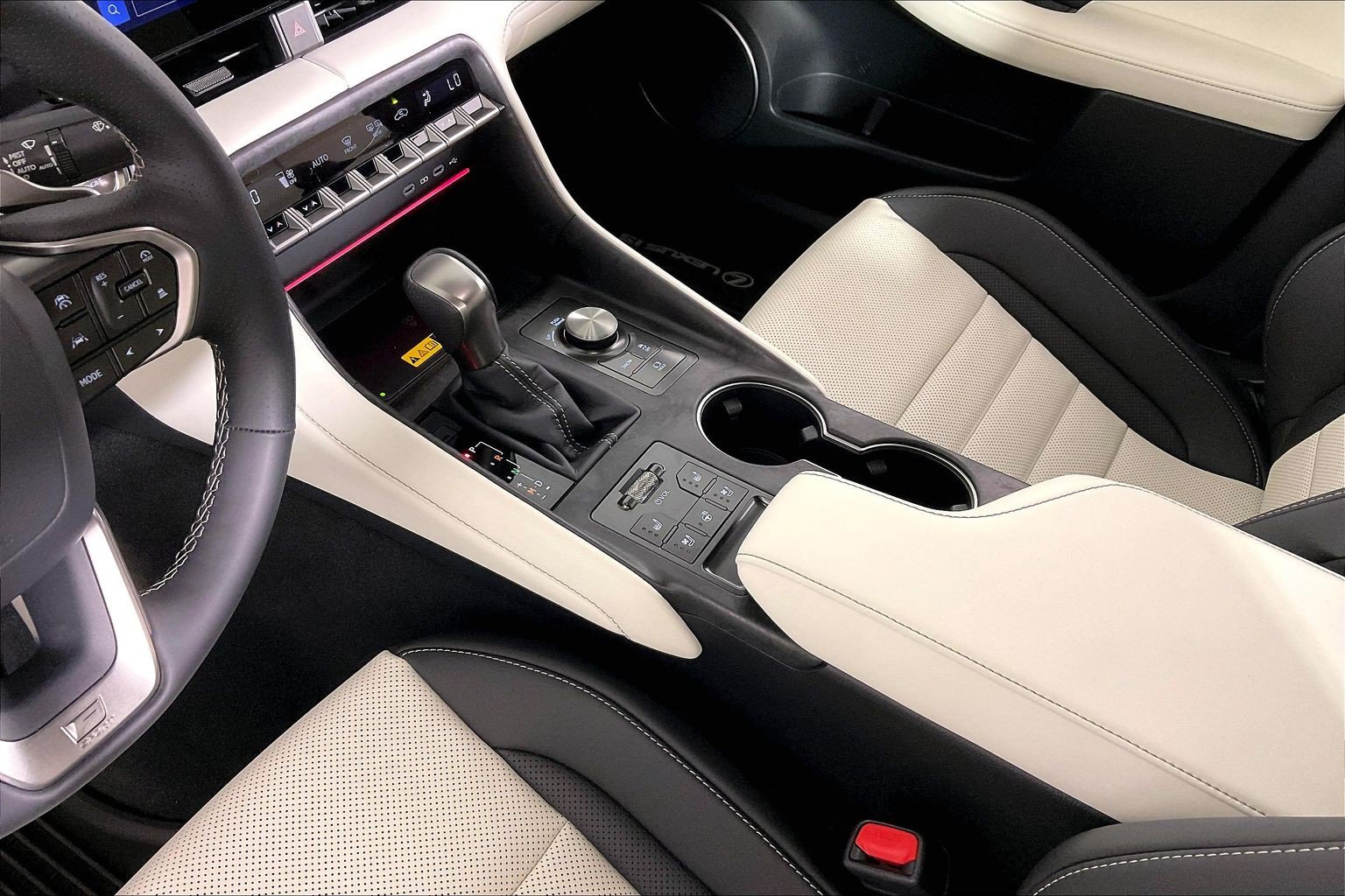 2026 Lexus IS 350 F SPORT - Photo 13