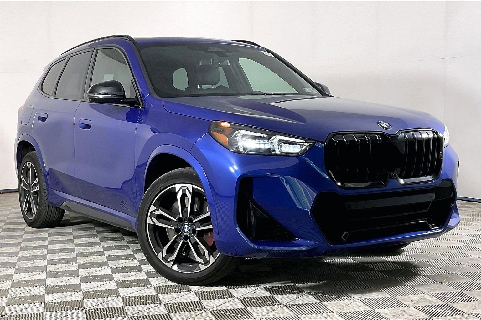 2024 BMW X1 xDrive28i's photo
