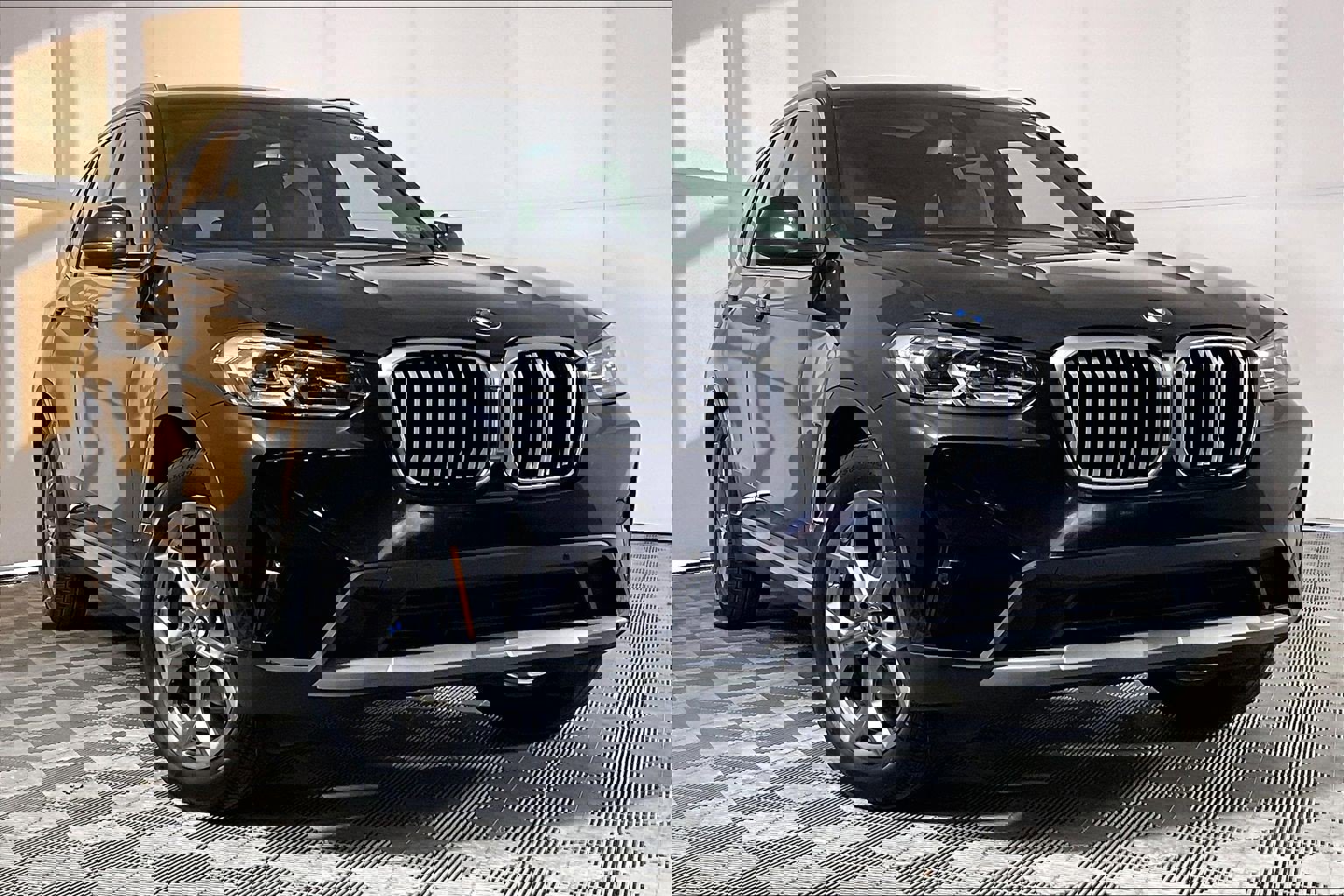 2022 BMW X3 30i's photo