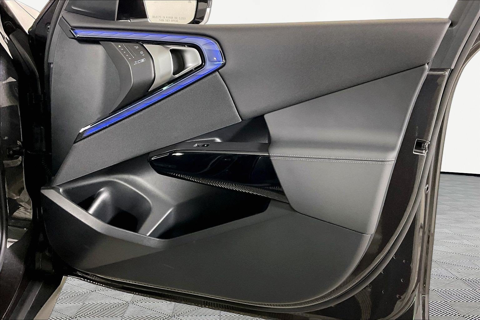 2026 BMW X3 30 - Photo 22