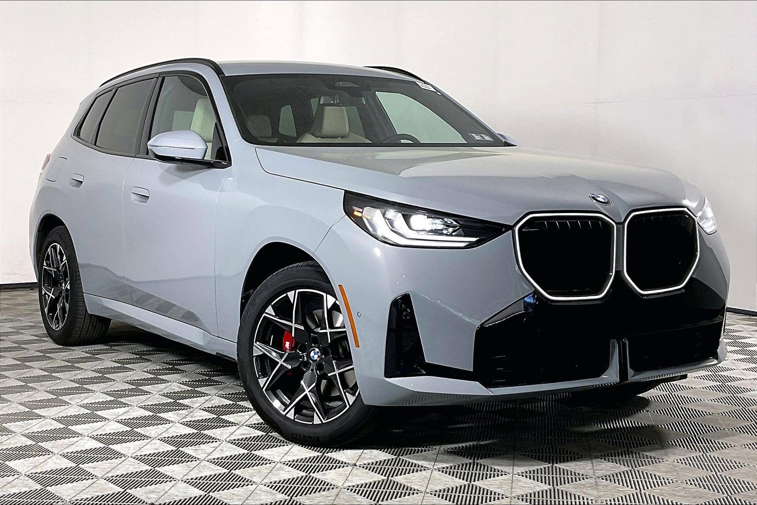 2026 BMW X3 30 XDRIVE's photo