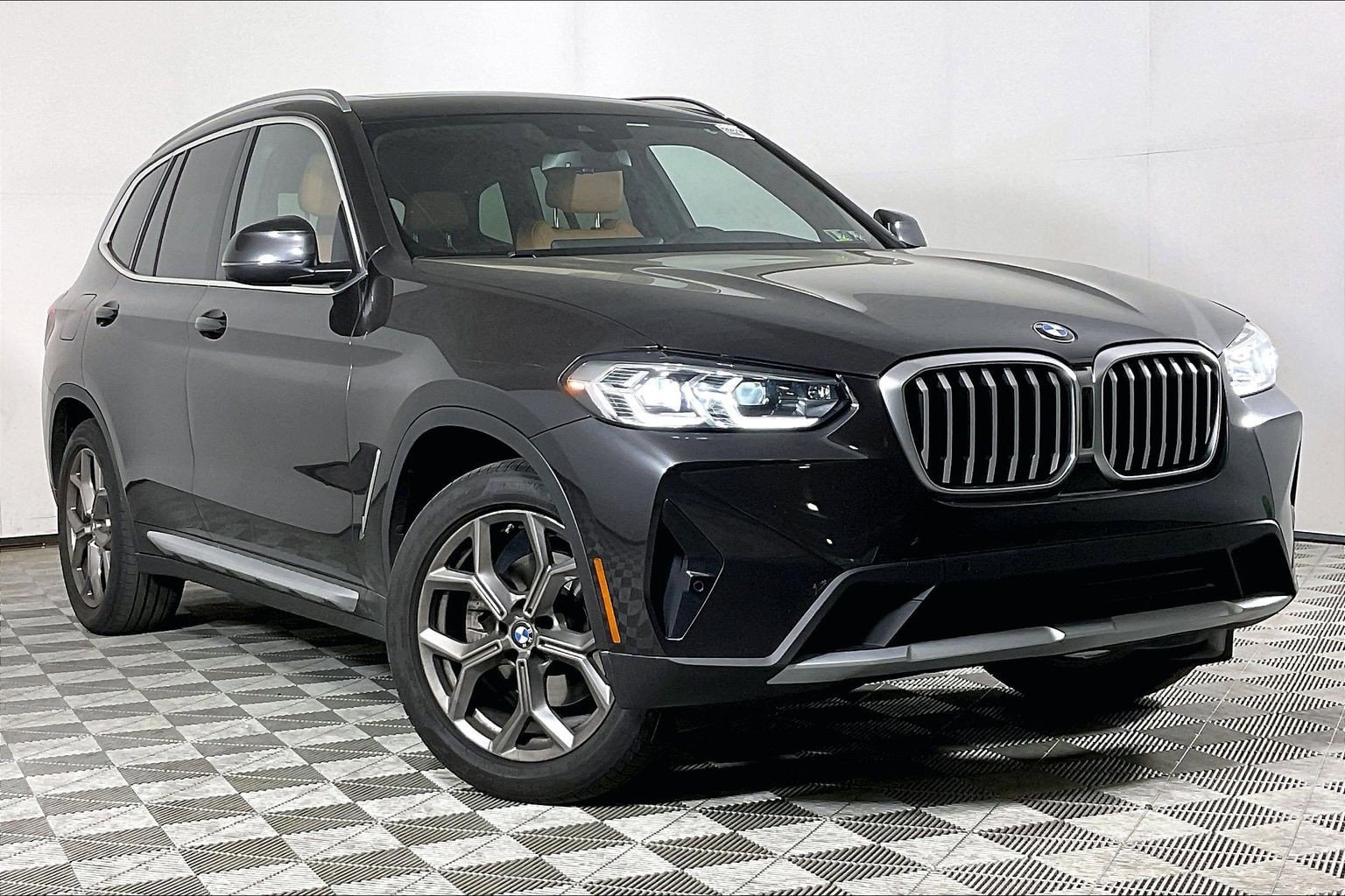 2023 BMW X3 30i