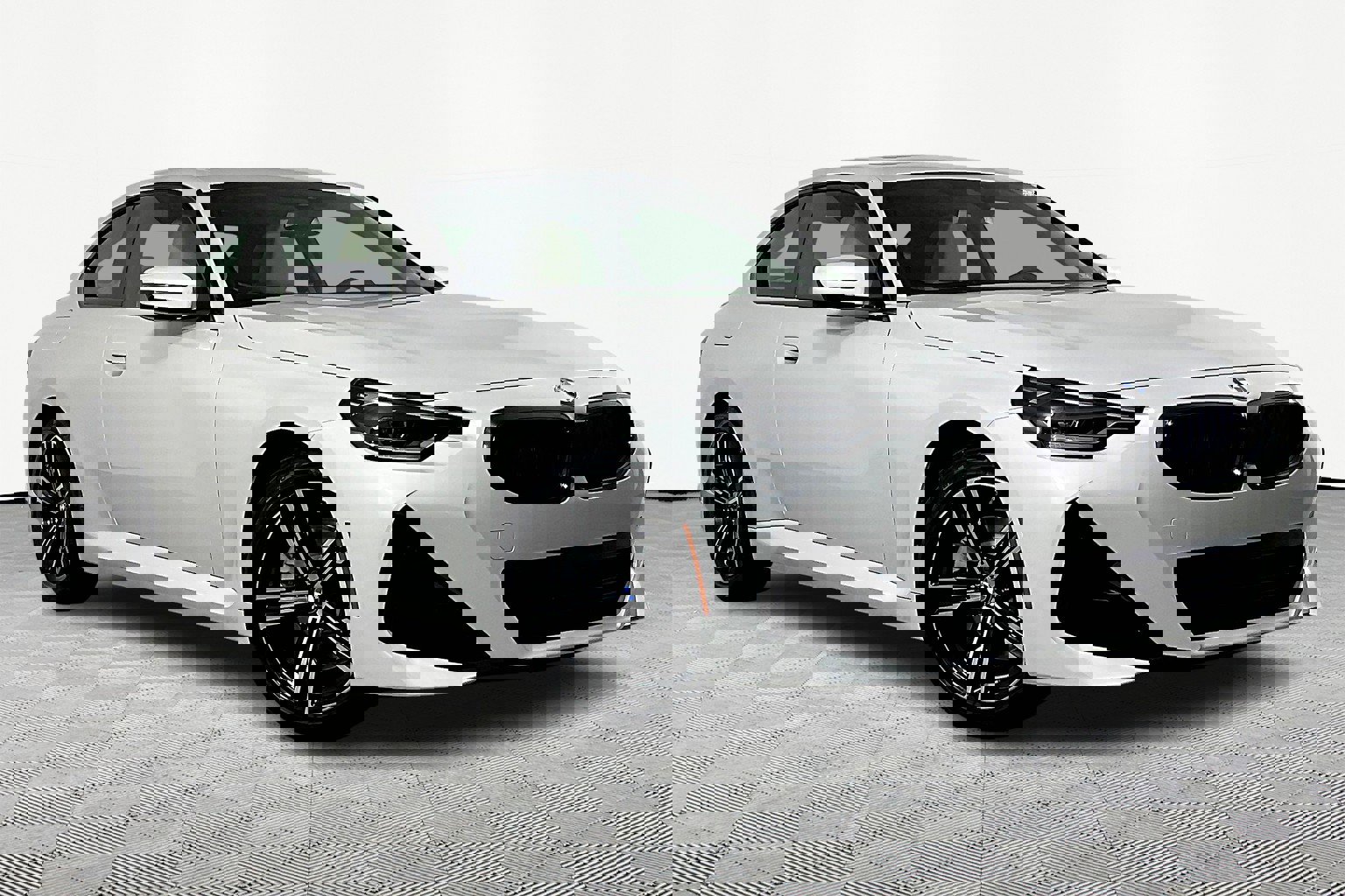 2025 Bmw 230i xDrive photo 2