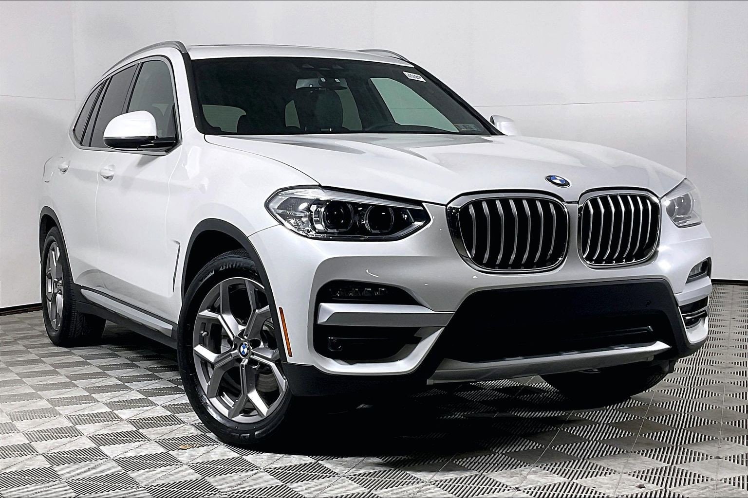 2020 BMW X3 30i's photo
