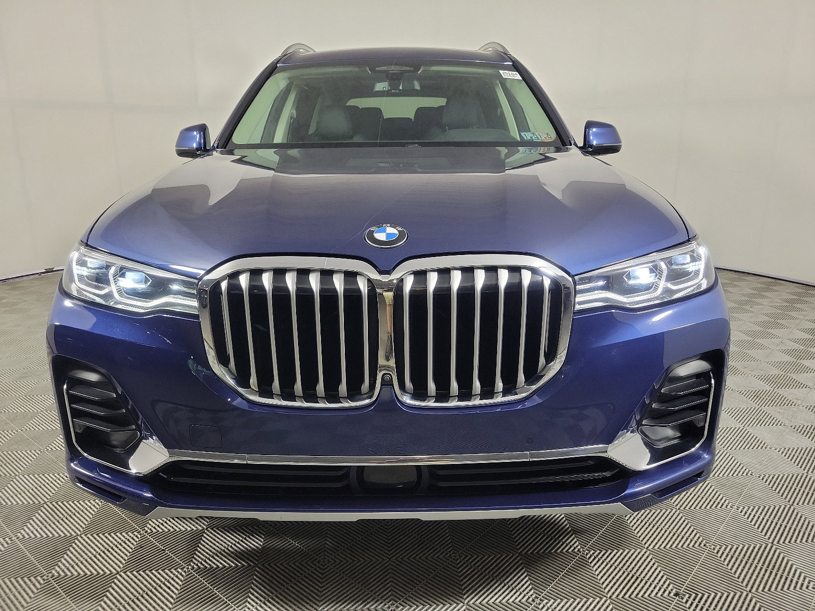 Used 2021 BMW X7 40i with VIN 5UXCW2C05M9H72211 for sale in Cynwyd, PA