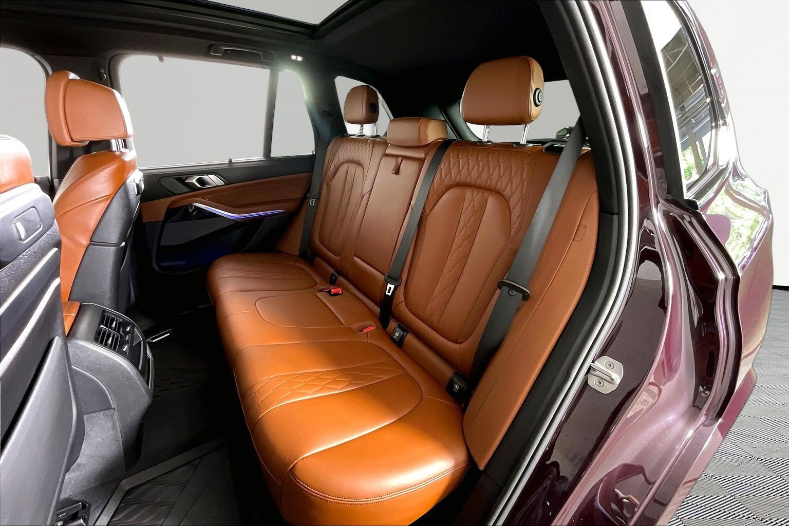 2024 BMW X5 M60i - Photo 25