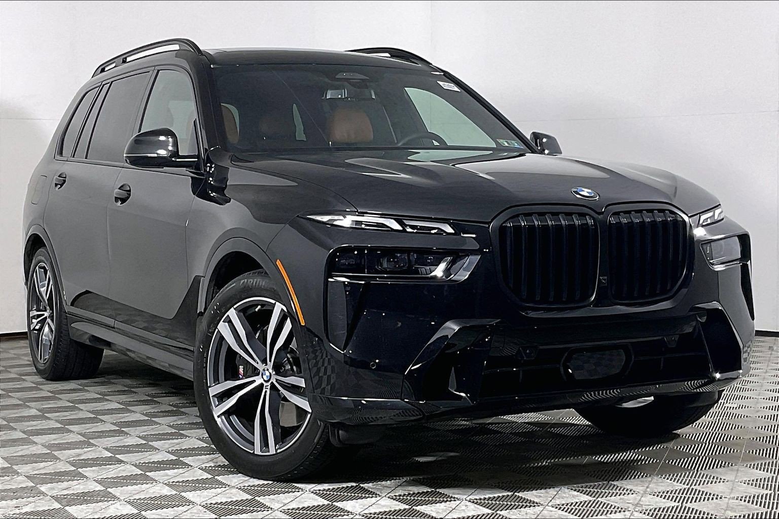 2024 BMW X7 40i's photo