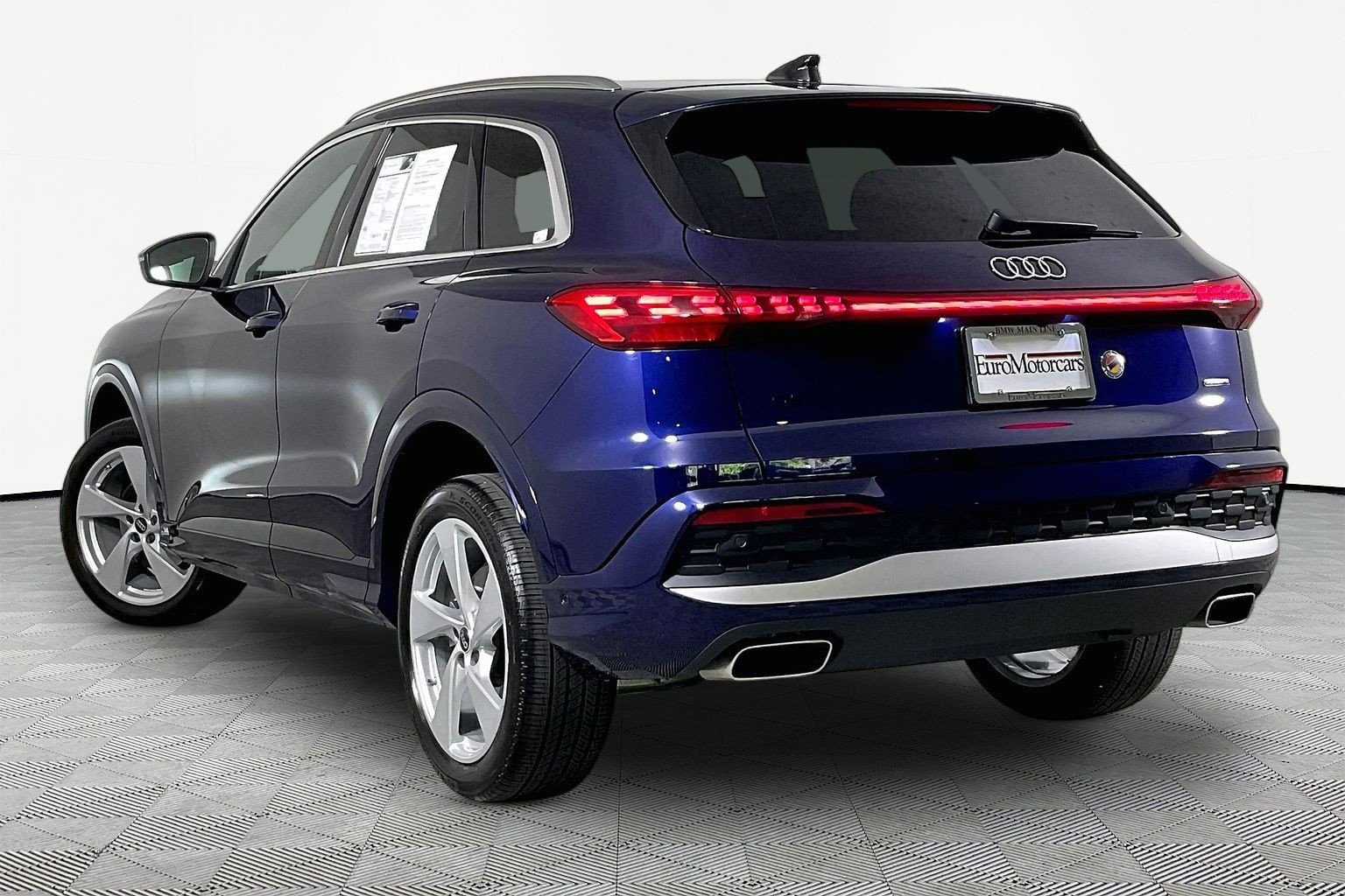 2025 Audi Q5 Premium Plus
