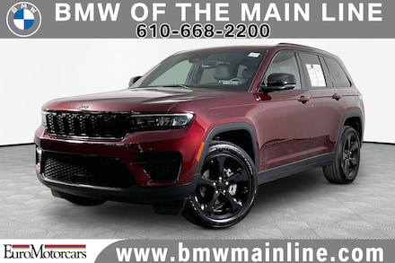 2023 Jeep Grand Cherokee Laredo SUV