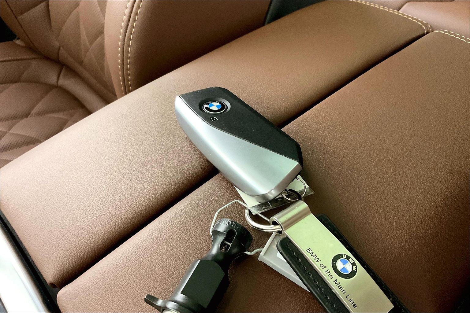 2026 BMW X5 50e - Photo 28