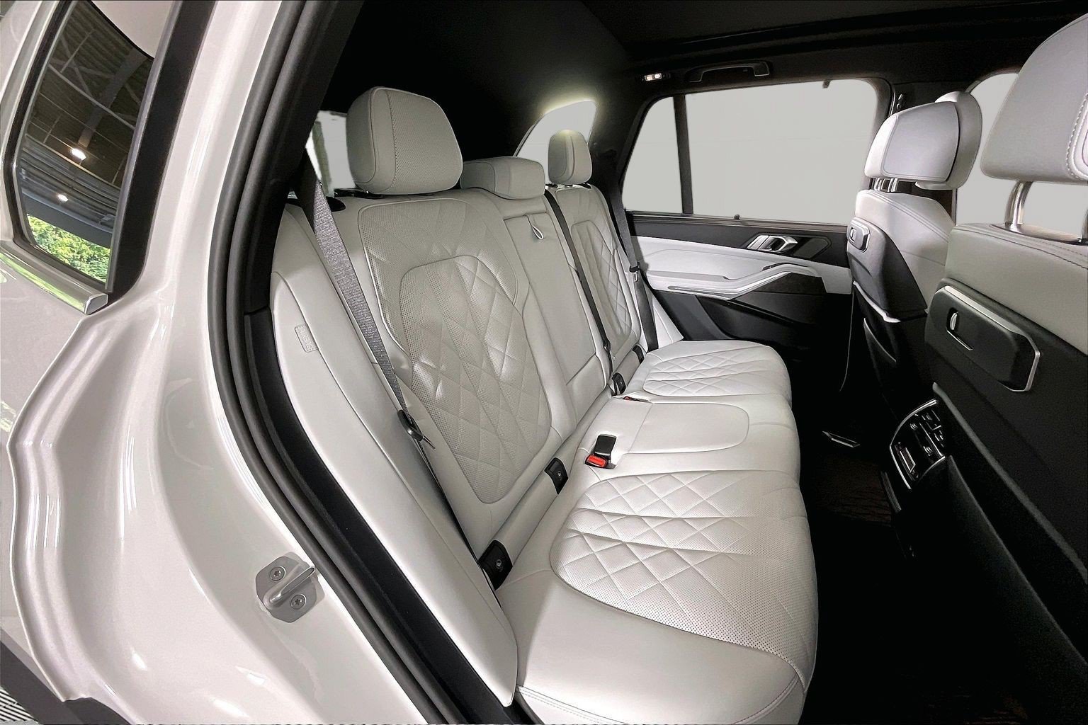 2026 BMW X5 40i - Photo 25