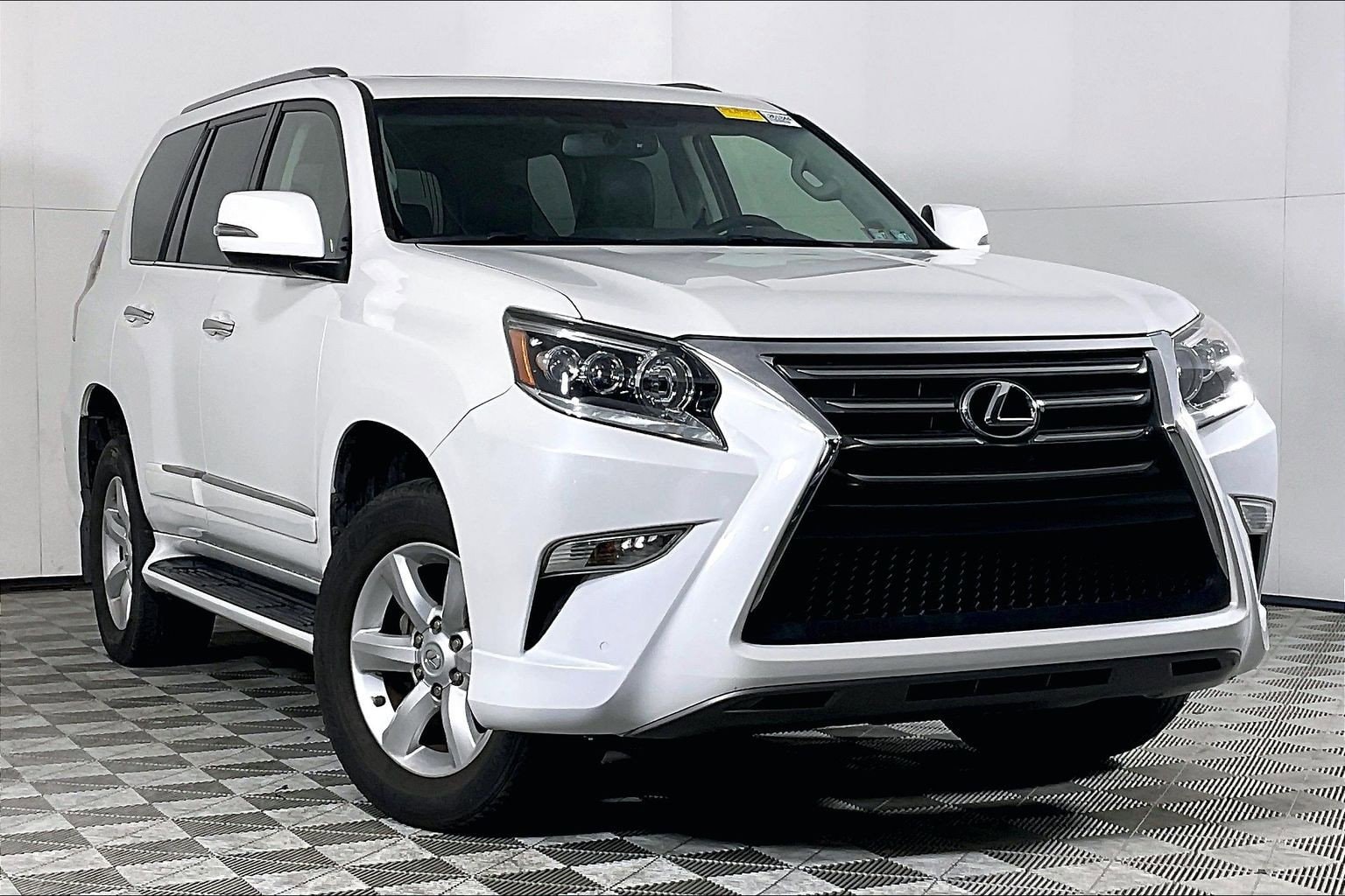 2018 Lexus GX's photo