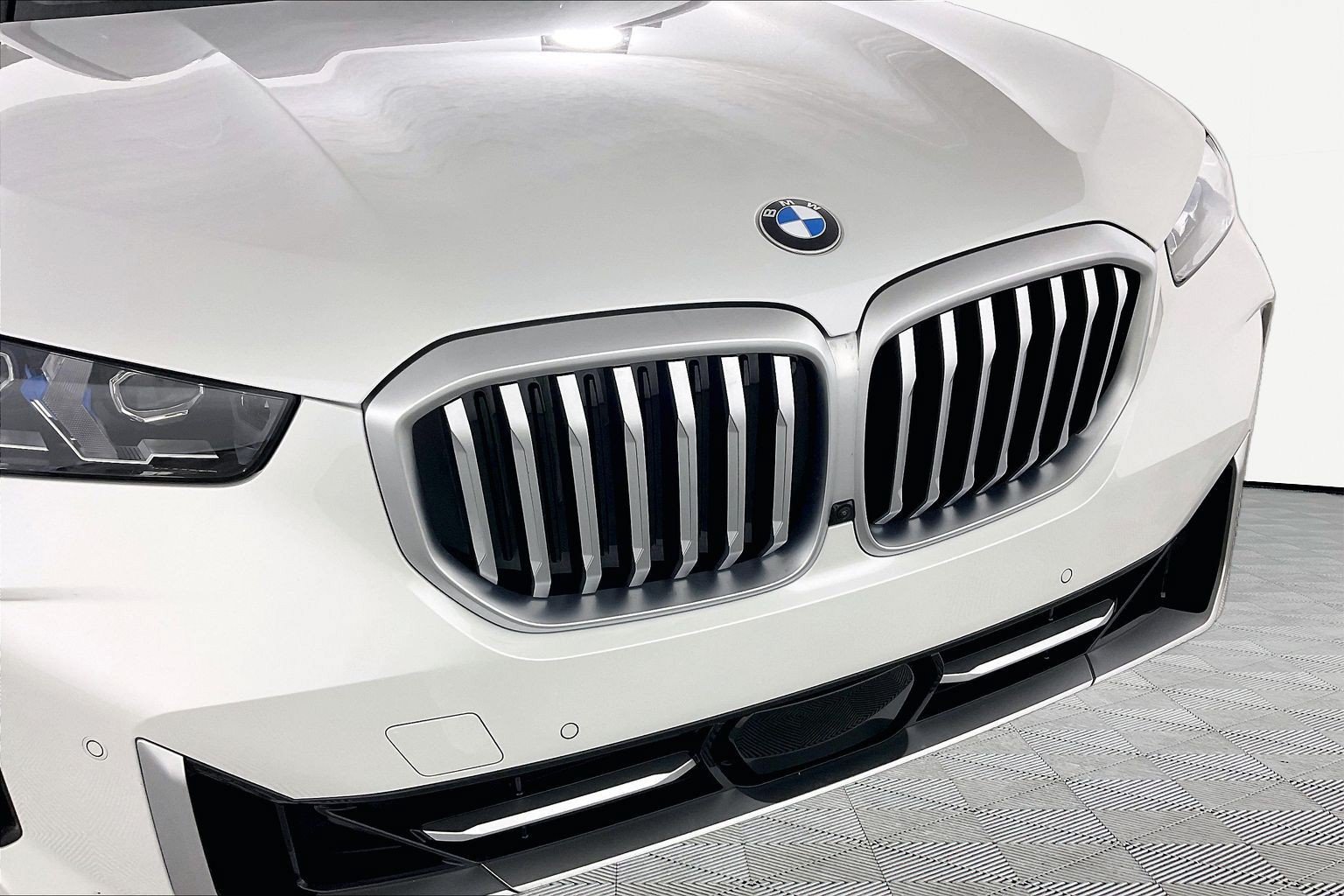 2026 BMW X5 40i - Photo 28