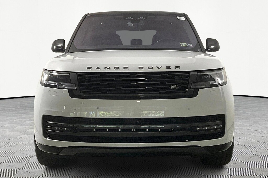 Used 2023 Land Rover Range Rover P530 SE SUV