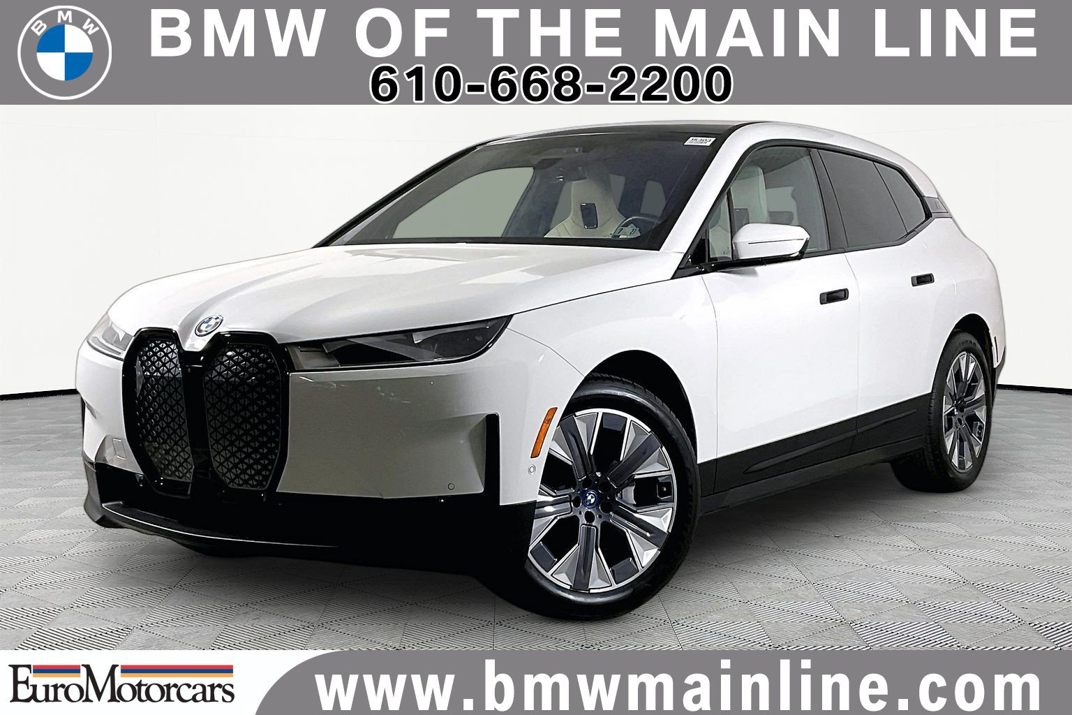 2024 BMW iX xDrive50's photo