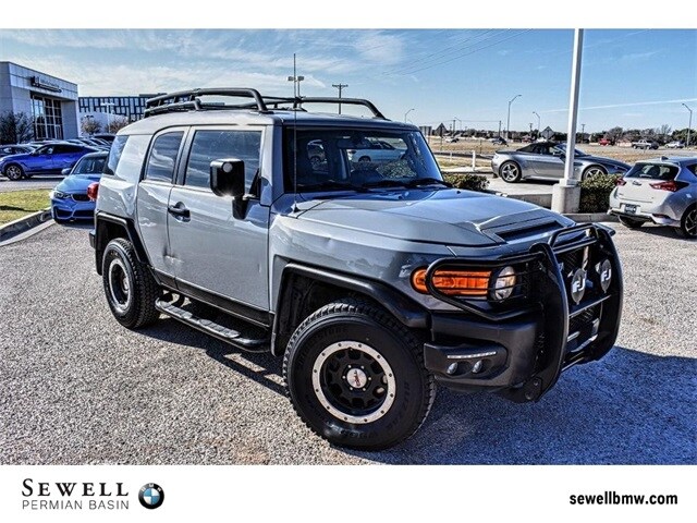 Pre Owned 2013 Toyota Fj Cruiser For Sale At Bmw Of The Permian