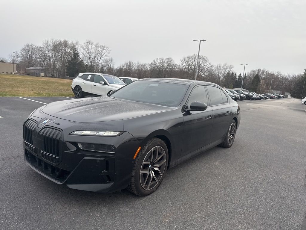 Used 2023 BMW 760i xDrive Sedan