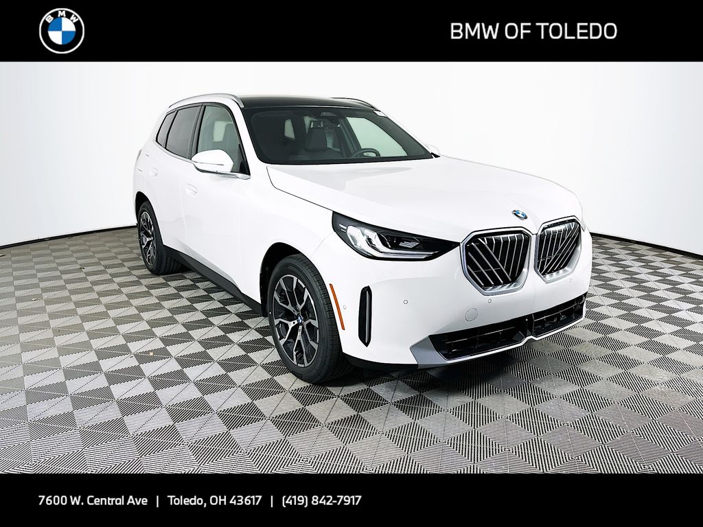 2026 BMW X3 30 XDRIVE's photo