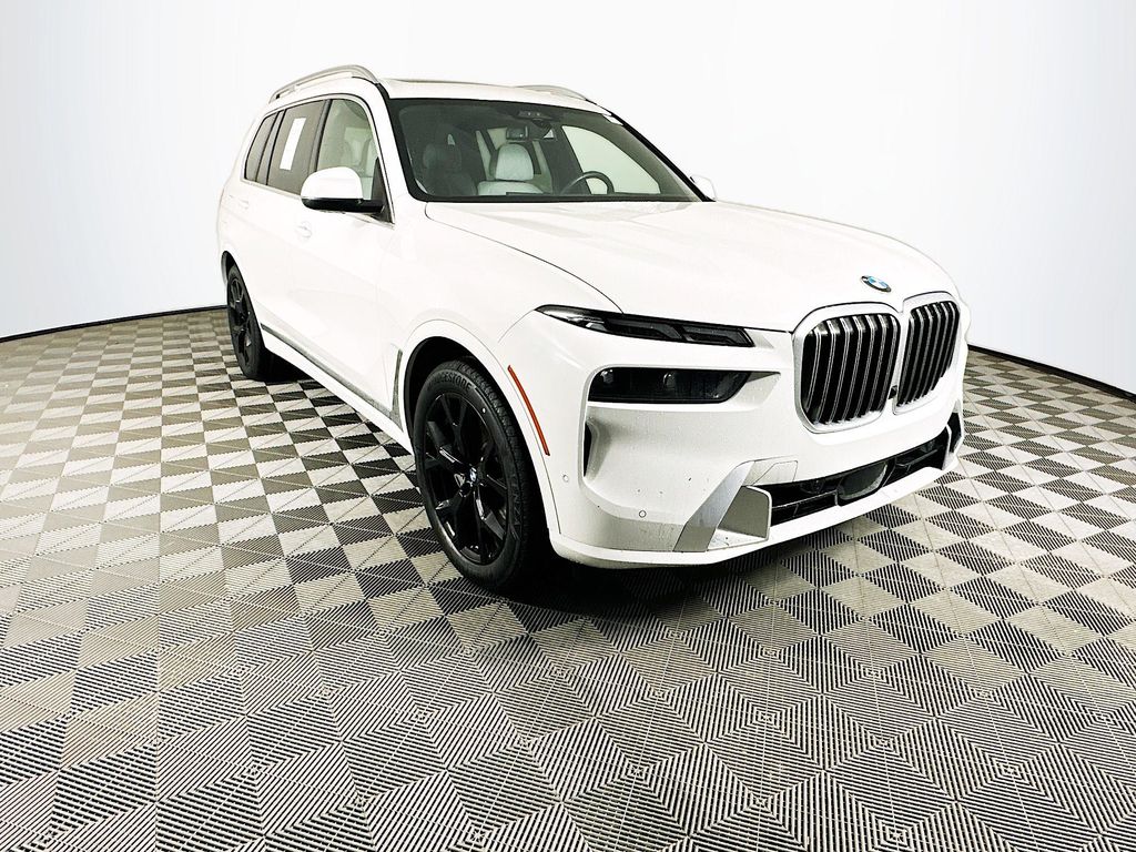 2023 BMW X7 xDrive40i's photo