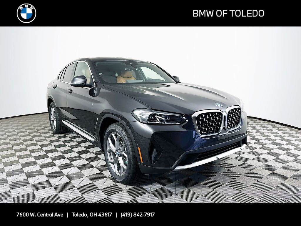 2025 BMW X4 SUV 