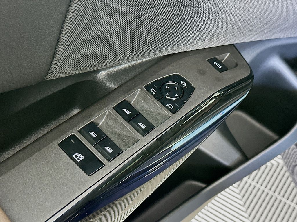 2026 BMW X3 30 - Photo 20