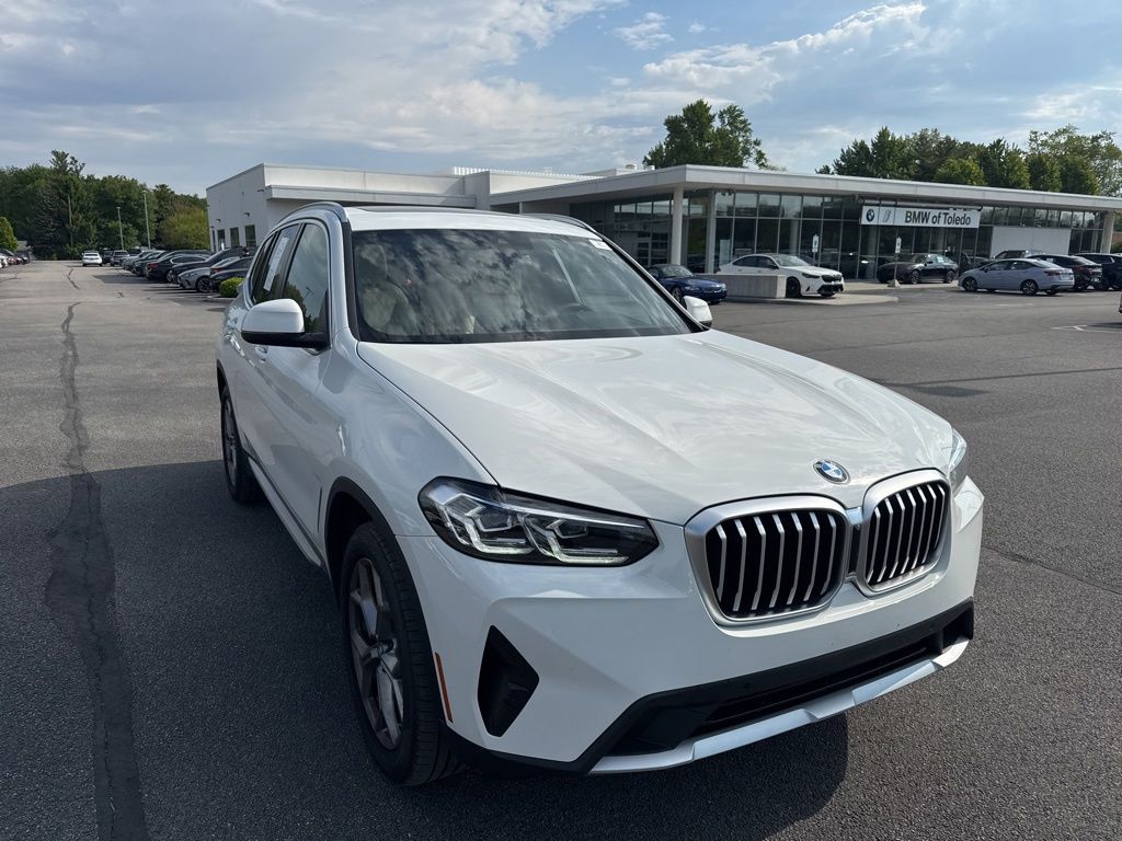 2024 BMW X3 xDrive30i's photo