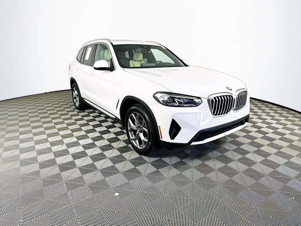 2024 BMW X3 xDrive30i's photo