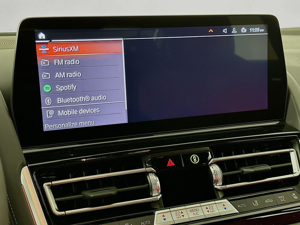 2026 BMW 8 Series 840i - Photo 18